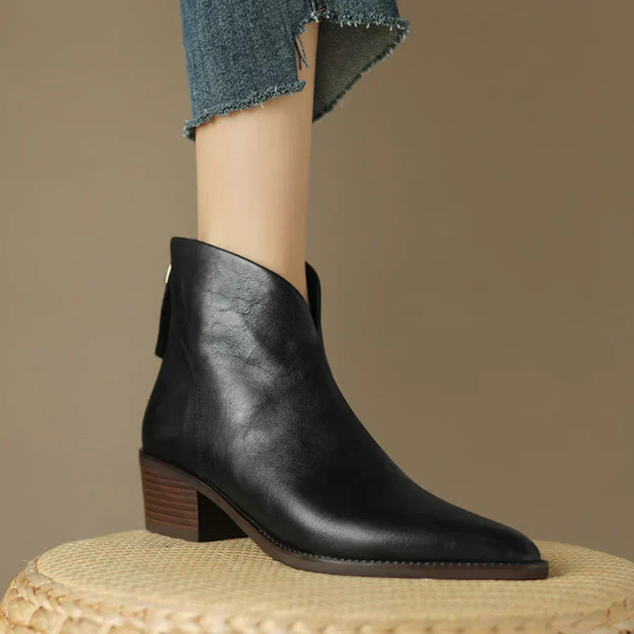 MAISON LORÉ™ | Bottines en cuir à talon bas